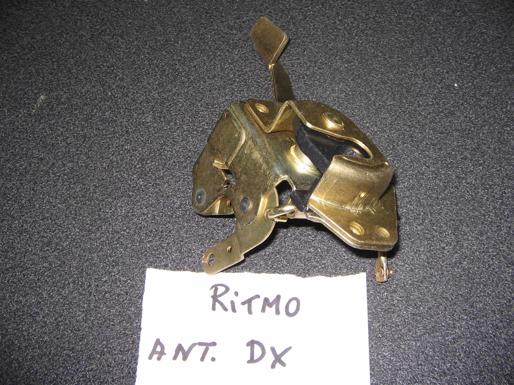 FIAT RITMO SERRATURA ANT. DX ART 1.176